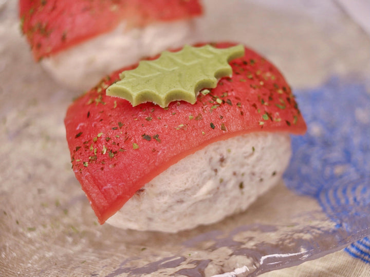 Tuna sushi